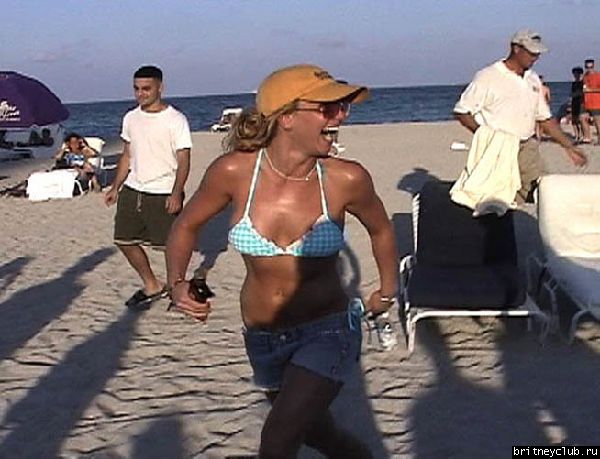 Бритни на пляже в Майями0052[1].jpg(Бритни Спирс, Britney Spears)